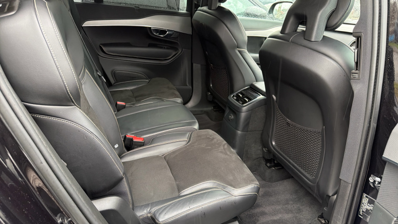 Volvo Xc90 2.0 T8 Recharge PHEV R DESIGN Pro 5dr AWD Auto Estate